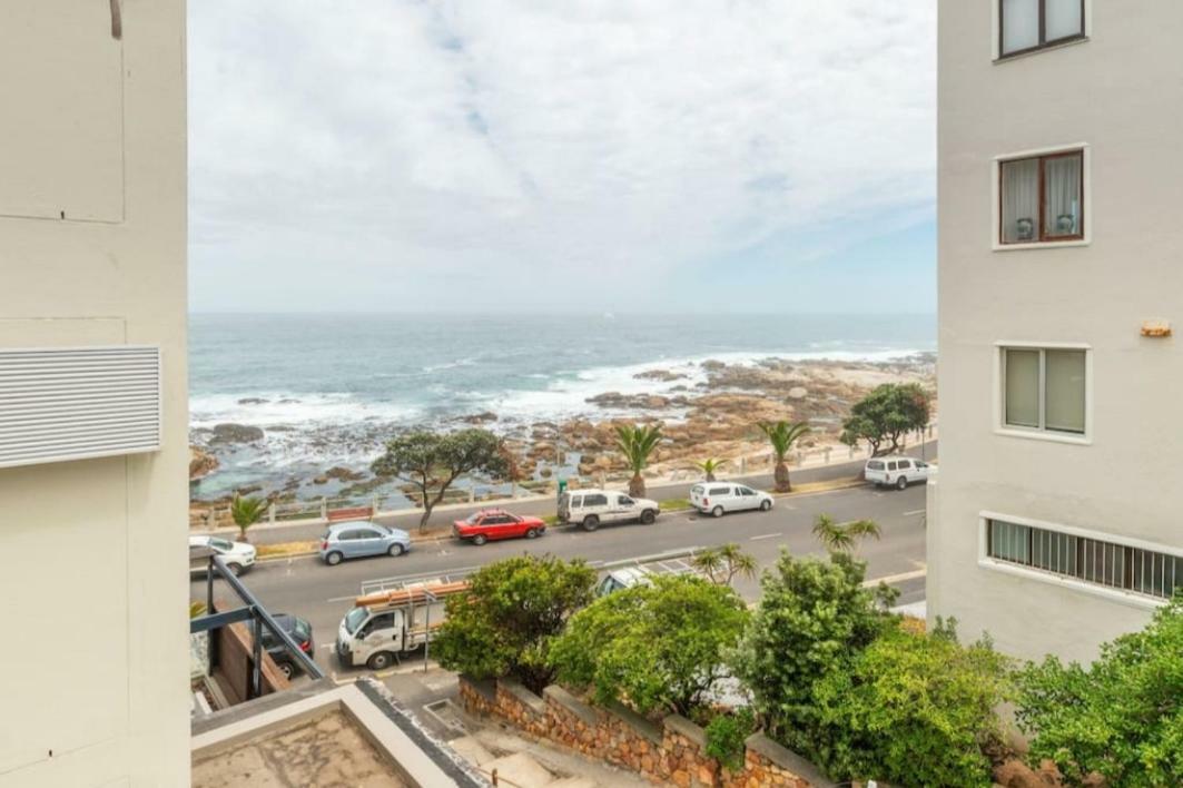 Bantry Beach Luxury Suites Kapstadt Exterior foto