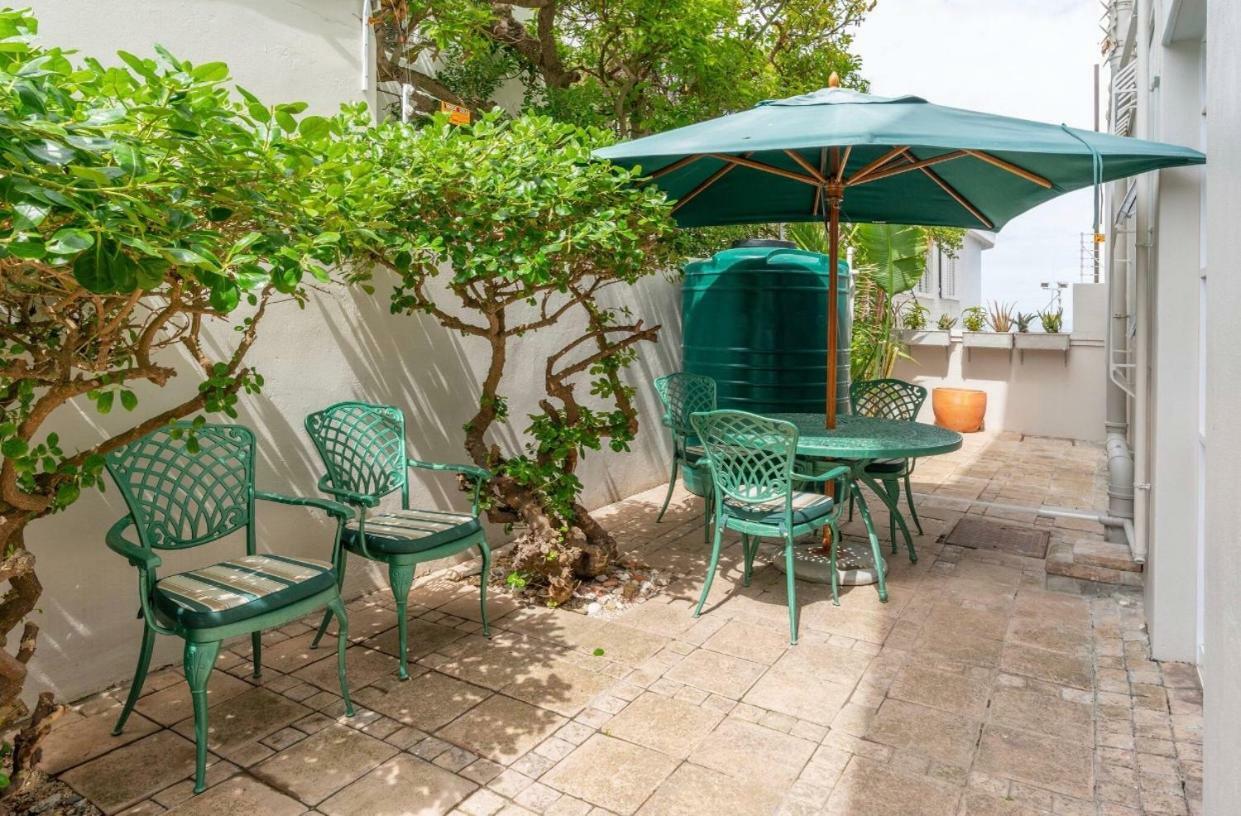 Bantry Beach Luxury Suites Kapstadt Exterior foto